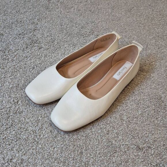 Franco Sarto Women’s Leather Square Toe Flats Size 10 White - Picture 1 of 6